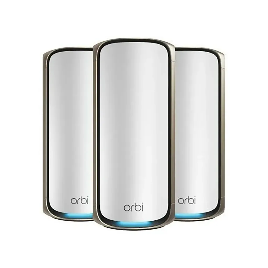 Netgear RBE973S-100EUS / Orbi 970 Series RBE973S Quad-Band Wi-Fi 7 Mesh System with three nodes for ultra-fast internet. Wi-Fi 7, Quad-band, BE27000 (27 Gbps), 10G ports, coverage 10000 sq.ft., up to 200 devices, 3-pack white.