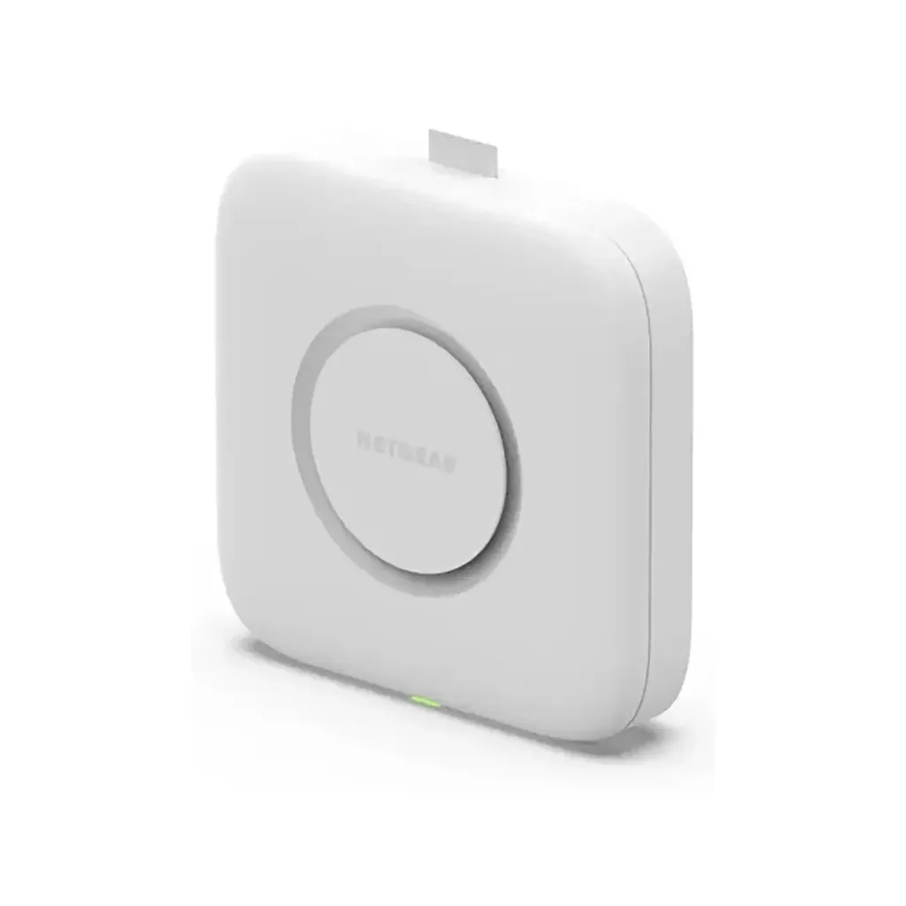 Netgear WBE718-111EUS Access Point WiFi 7 Tri-Band BE9400 (Up to 9.4Gbps), 2.5GbE PoE+(25W POE), Up to 600 device. Insight  4-year Insight subscription included.