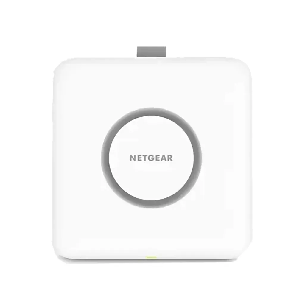 Netgear WBE758-111EUS Access Point WiFi 7 Tri-Band BE18400 (Up to 18.4Gbps), 10GbE PoE++ (39W POE) , Up to 600 device. 4-year Insight subscription included.